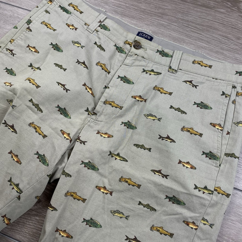 J Crew Mens Rivington 10" Inseam Shorts Fish Patterned Green Grey Size 36